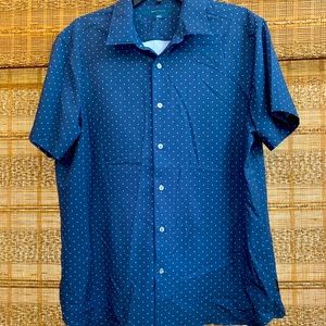 Slim fit dress shirt